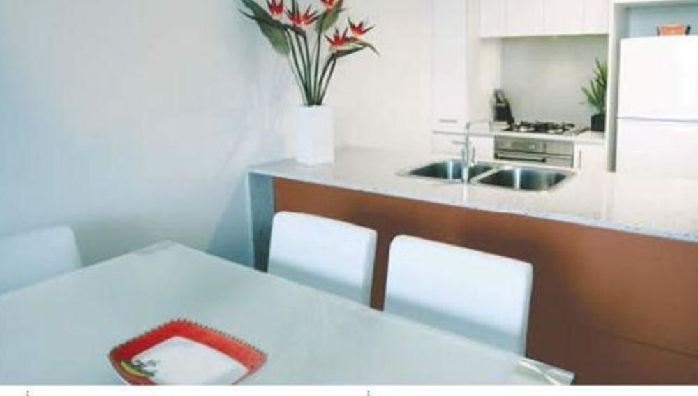 Milano Serviced Apartments Melbourne Exterior photo